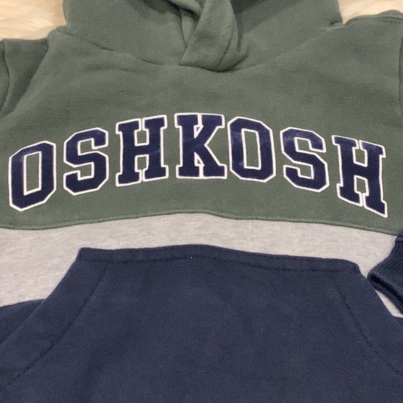 OshKosh B’Gosh Thick Fuzzy Hooded Hoodie in Army Green/Gray/Navy Blue 3T - Picture 2 of 5